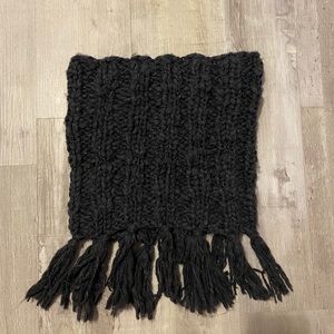 American Eagle Black Infinity Scarf